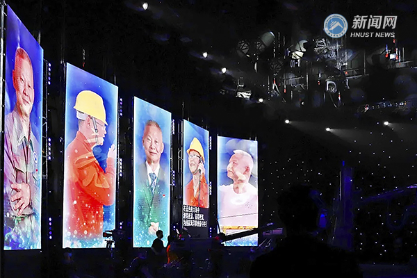 aeba8ad4ef654798a87f3cdf1f838f2f.jpg 3.jpg