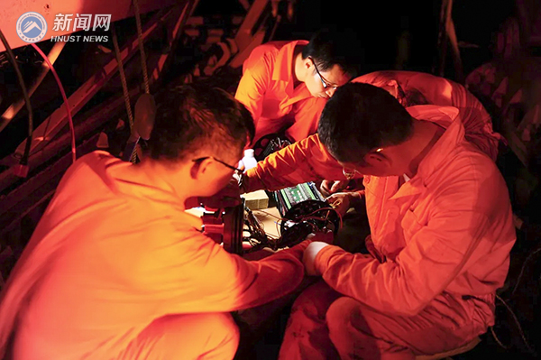 8f53e4c7251749af90cf5d0b483835f0.jpg 10.jpg